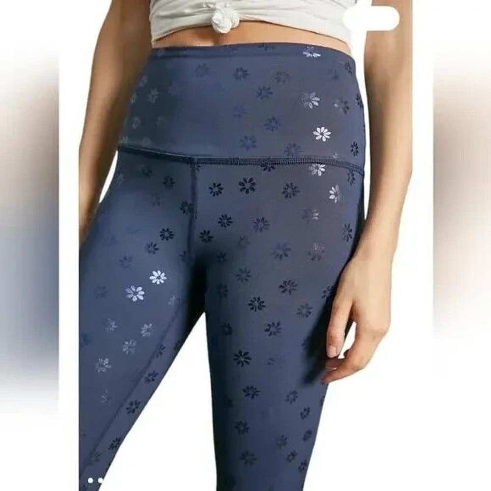 Beyond‎ Yoga Leggings Women XXS Navy Blue Floral Foil Daisy High Waisted NWT